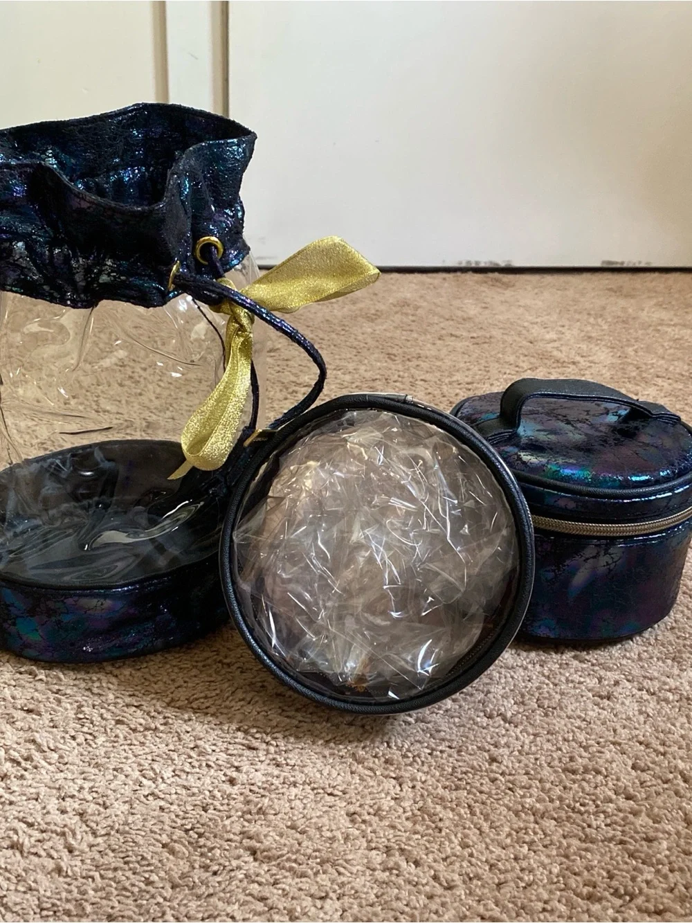 3 piece Iridescent Drawstring Makeup Bag NWT